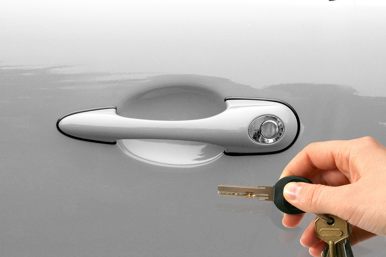 car, keys, open, handle, unlock, keyhole, door, car wallpapers, hand, rent, rental, leasing, rent a car